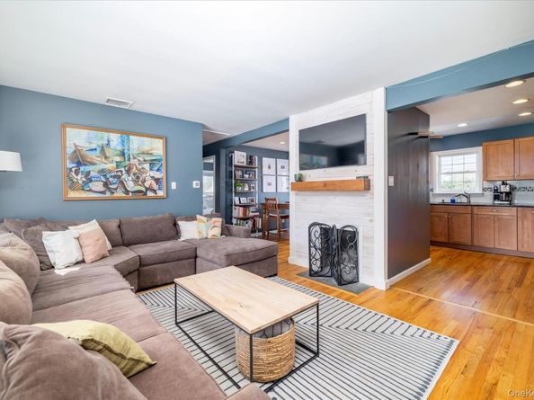 68 Tyler Street, Freeport NY 11520