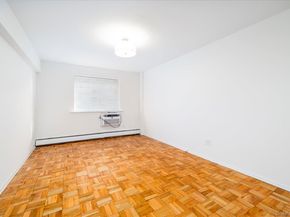 22 North Forest Avenue 1E, Rockville Centre NY 11570