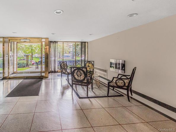 120 DeHaven Drive 234, Yonkers NY 10703