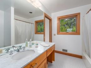 Undisclosed Address #929544, East Marion NY 11939