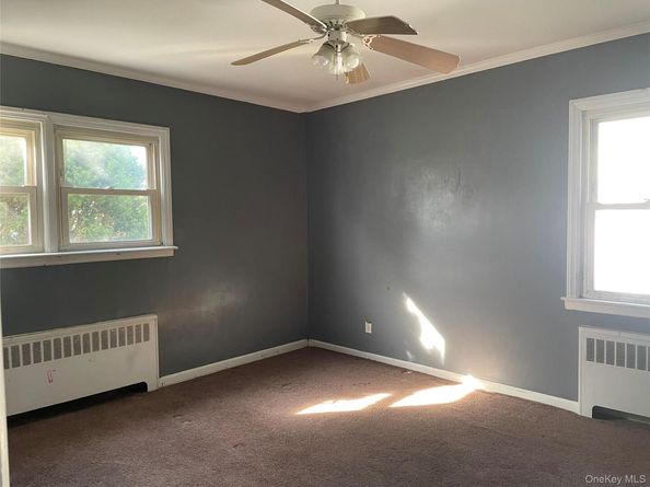 1115 Agnes Court, Valley Stream NY 11580