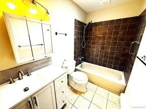 307 S Bicycle Path, Farmingville NY 11738