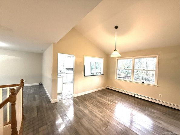 307 S Bicycle Path, Farmingville NY 11738