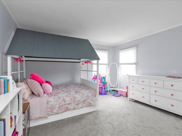 865 Third Avenue, Franklin Square NY 11010