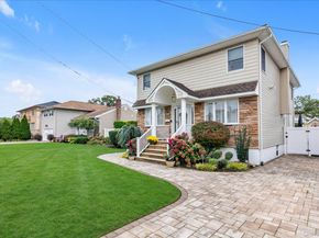 865 Third Avenue, Franklin Square NY 11010