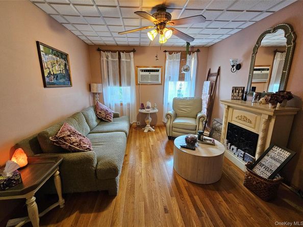 7852 79th Lane, Glendale NY 11385