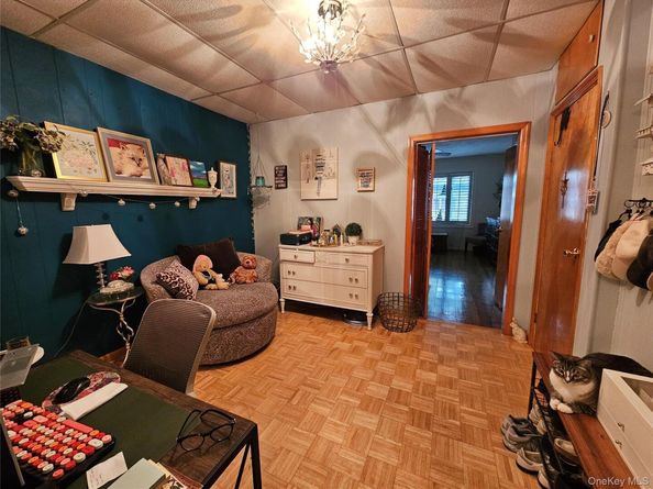 7852 79th Lane, Glendale NY 11385