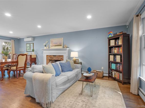 7 Shaker Hollow Road, Setauket NY 11733
