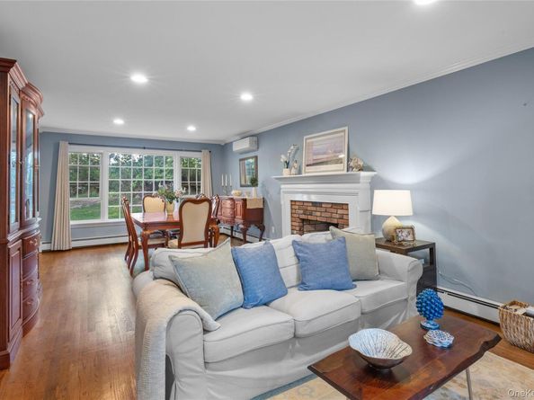 7 Shaker Hollow Road, Setauket NY 11733