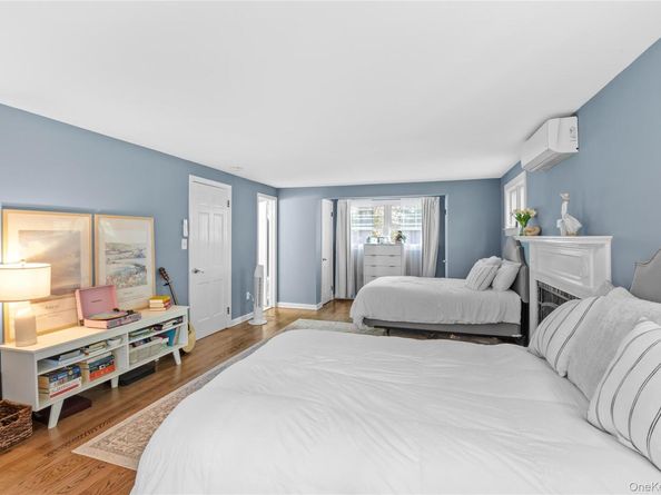 7 Shaker Hollow Road, Setauket NY 11733