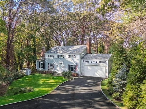 7 Shaker Hollow Road, Setauket NY 11733