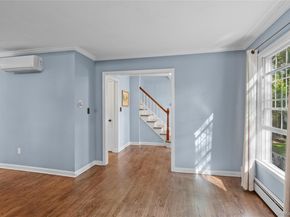 7 Shaker Hollow Road, Setauket NY 11733