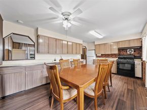 32 Phelps Lane, North Babylon NY 11703