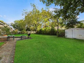 32 Phelps Lane, North Babylon NY 11703