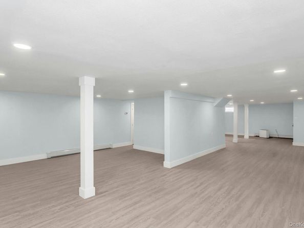907 Pearl Street, Bohemia NY 11716