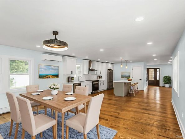 907 Pearl Street, Bohemia NY 11716
