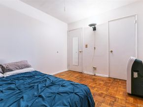 80-14 150 Street 25B, Briarwood NY 11435