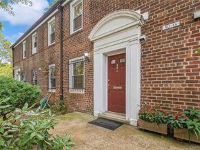 80-14 150 Street 25B, Briarwood NY 11435