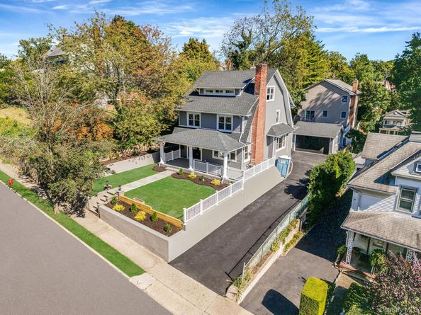 47 Carlton Avenue, Port Washington NY 11050
