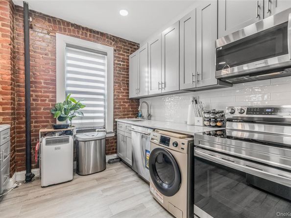 1383 Plimpton Avenue 5E, Bronx NY 10452