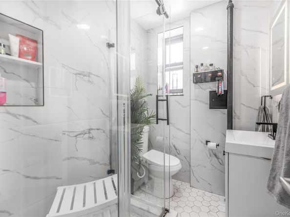 1383 Plimpton Avenue 5E, Bronx NY 10452