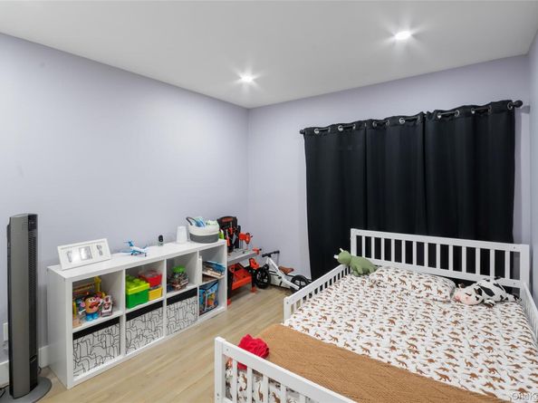 380 Montgomery Avenue, West Babylon NY 11704