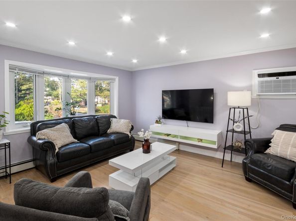 380 Montgomery Avenue, West Babylon NY 11704