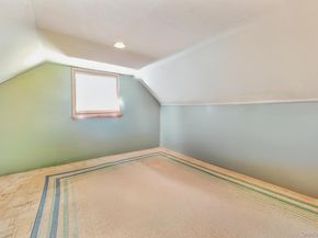 86 Abinet Ct, Selden NY 11784