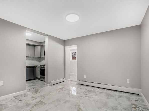 102-20 187 Street, Hollis NY 11423