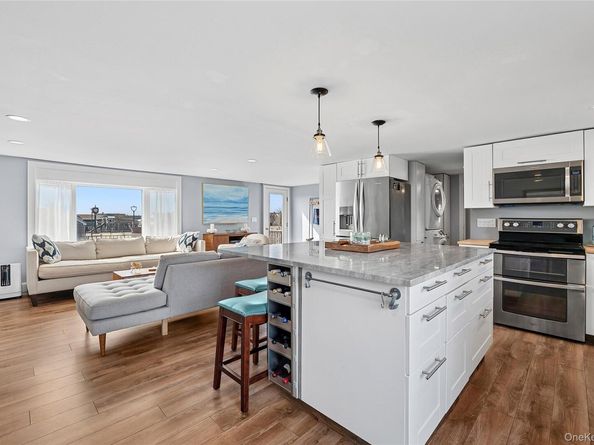 100 Deforest Rd. 433, Montauk NY 11954