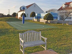 100 Deforest Rd. 433, Montauk NY 11954