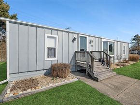 100 Deforest Rd. 433, Montauk NY 11954