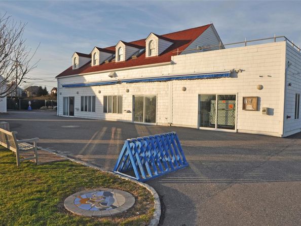 100 Deforest Rd. 433, Montauk NY 11954