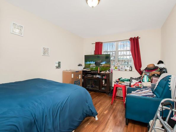 3219 Lurting Avenue, Bronx NY 10469