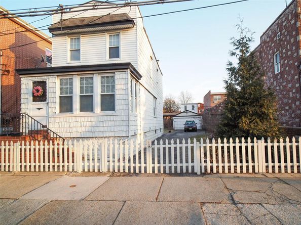 5844 78th Avenue, Glendale NY 11385