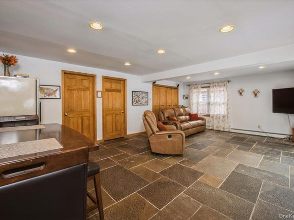 465 Old Post Road, Bedford NY 10506