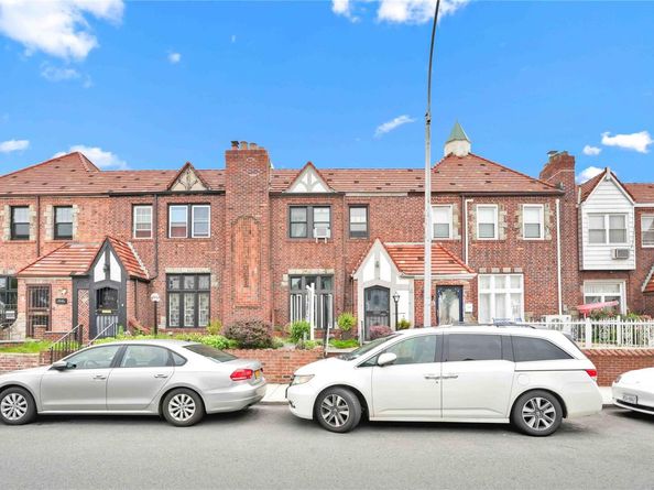 130-43 224 Street, Laurelton NY 11413