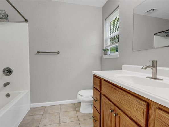 27 Inwood Avenue, Selden NY 11784