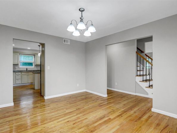 27 Inwood Avenue, Selden NY 11784