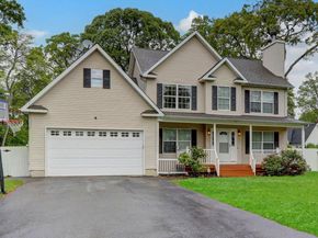 27 Inwood Avenue, Selden NY 11784