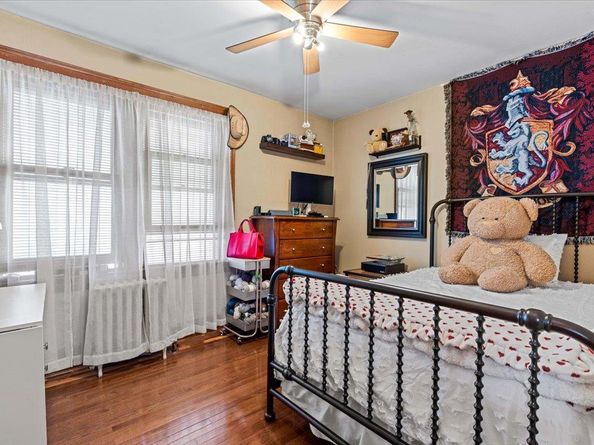1444 Gillespie Avenue, Bronx NY 10461