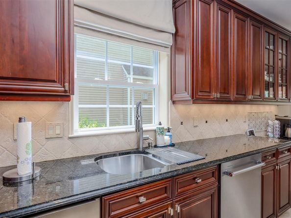67 Hamlet Drive, Mount Sinai NY 11766