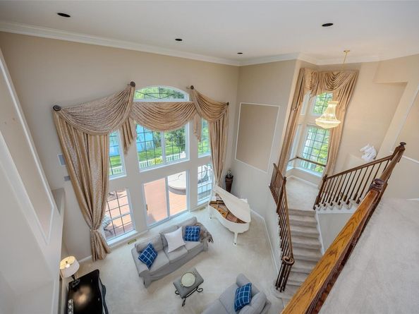 67 Hamlet Drive, Mount Sinai NY 11766
