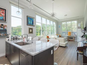 100 Garvies Point Road
