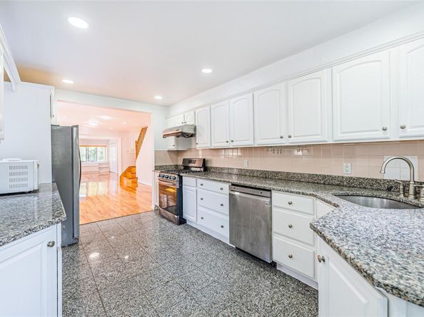 42-51 247TH St 247TH St, Little Neck NY 11363