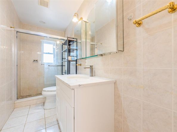 42-51 247TH St 247TH St, Little Neck NY 11363
