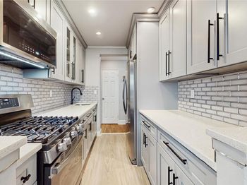 3 Sadore Lane