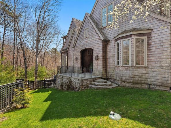 1280 Noyack Path, Water Mill NY 11976