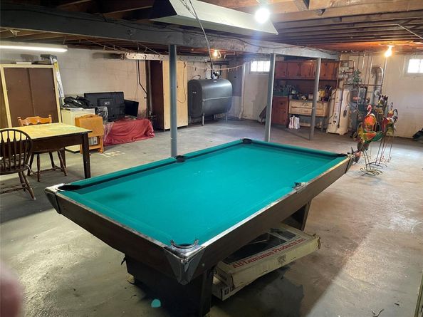 821 10th Street, West Babylon NY 11704