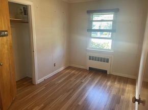 821 10th Street, West Babylon NY 11704